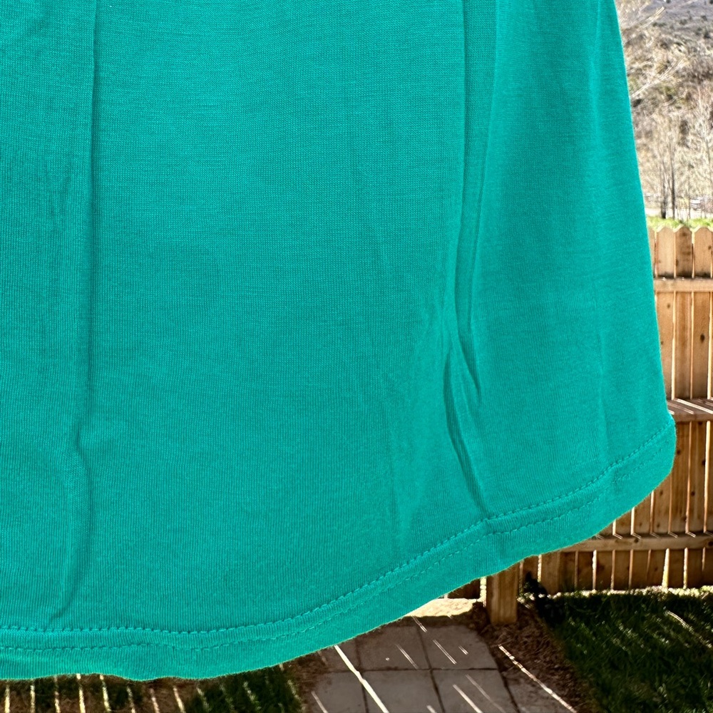Lulumari NWOT Turquoise Yellow Green Top Shirt Appliqué Embroidered Large - Picture 4 of 13
